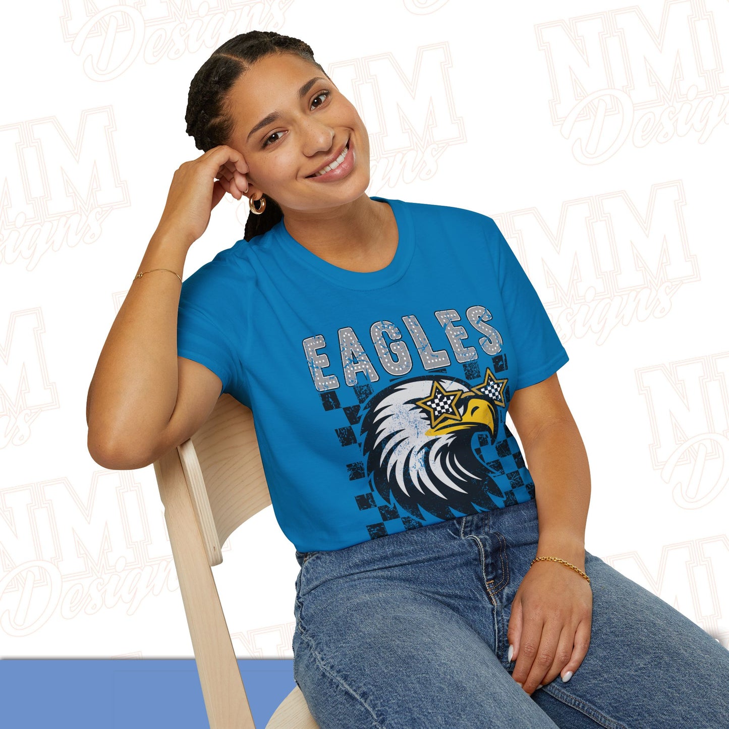 Eagle Graphic T-Shirt, Vintage Style Eagle Tee, Unisex Softstyle Shirt, Perfect for Game Day, Eagle Lover Gift, Casual Wear