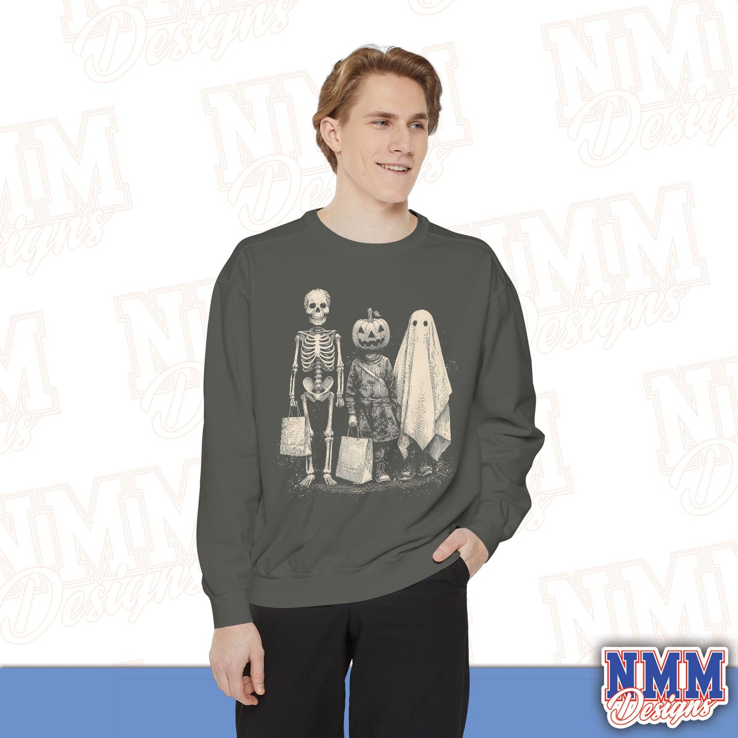 Halloween Skeleton Pumpkin Ghost Sweatshirt, Cozy Fall Wear, Unisex Sweatshirt for Halloween, Gift for Halloween Lovers, Spooky Season [...]