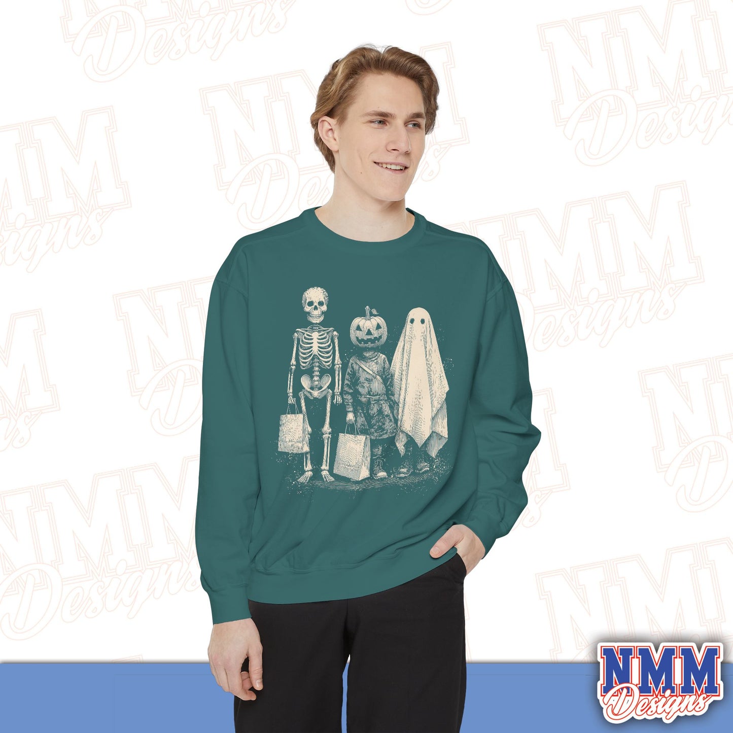 Halloween Skeleton Pumpkin Ghost Sweatshirt, Cozy Fall Wear, Unisex Sweatshirt for Halloween, Gift for Halloween Lovers, Spooky Season [...]